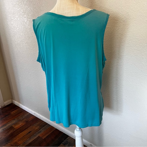 Avenue Turquoise Sleeveless Women's Top - Size 14/16 - Picture 3 of 14
